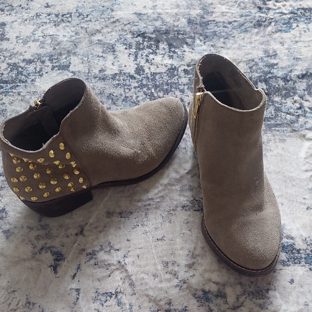 Women's Taupe Suede Stud-Accent Ankle Booties